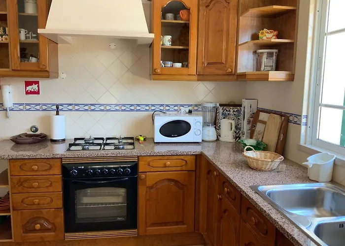 Hostels near Albufeira in Albufeira